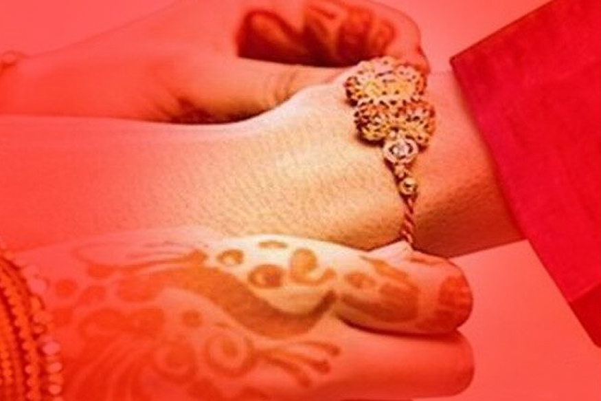 रक्षाबंधनच्या तोंडावर भावाने तोडले नाते, बहिणीचा गळा दाबून केला खून