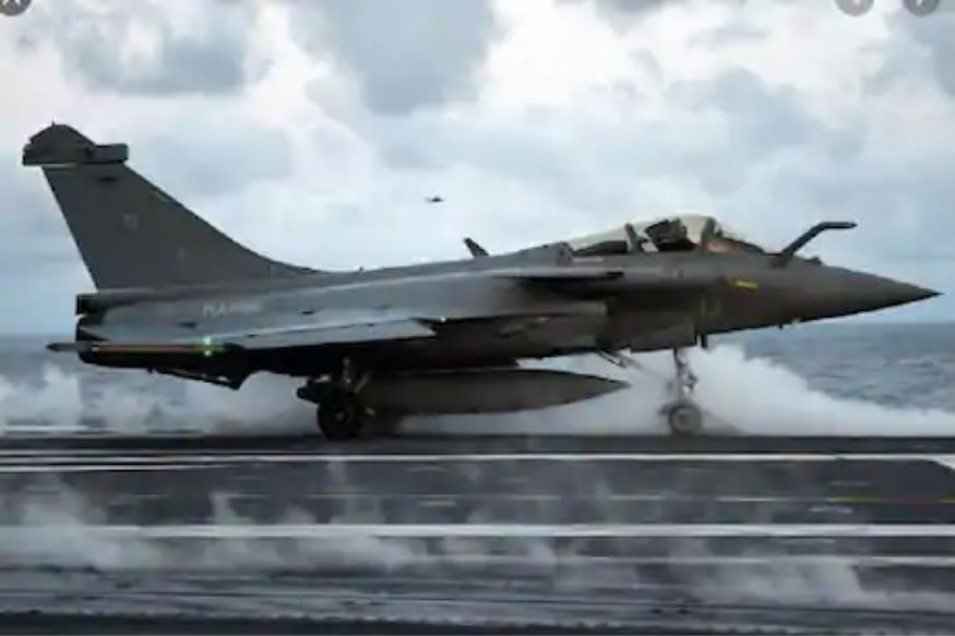 चीनविरोधात भारतीय वायुसेना आक्रमक; 5 राफेल लढाऊ विमानं करणार तैनात