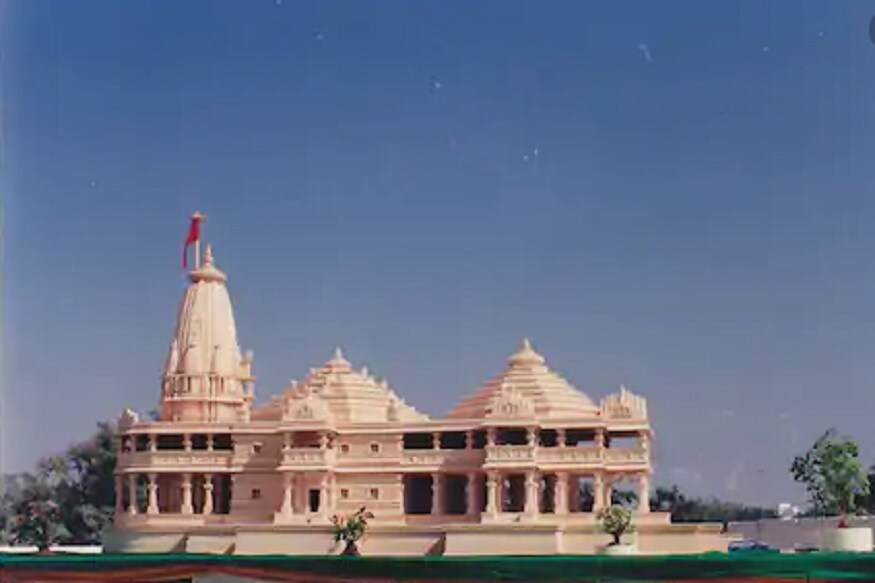 प्रस्तावित राम मंदिर हे 161 फूट उंच असून त्याला 5 घुमटाकार शिखरं असणार आहेत. राम मंदिर परिसर आणि सर्व अयोध्येच्या विकासाचा नकाशा तयार केला जात आहे. प्रस्तावित राम मंदिर हे 161 फूट उंच असून त्याला 5 घुमटाकार शिखरं असणार आहेत. राम मंदिर परिसर आणि सर्व अयोध्येच्या विकासाचा नकाशा तयार केला जात आहे.