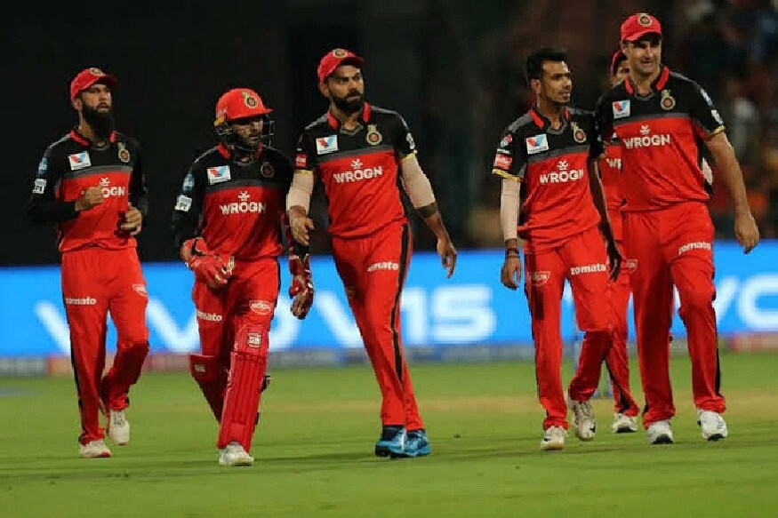 आयपीएलच्या आतापर्यंतच्या 12 हंगामात अनेक फलंदाजांनी शानदार कामगिरी करत अनेक विक्रम आपल्या नावावर केले आहेत. मात्र या संघाचा एकदाही आयपीएल जिंकता आलेले नाही. आयपीएलच्या आतापर्यंतच्या 12 हंगामात अनेक फलंदाजांनी शानदार कामगिरी करत अनेक विक्रम आपल्या नावावर केले आहेत. मात्र या संघाचा एकदाही आयपीएल जिंकता आलेले नाही.