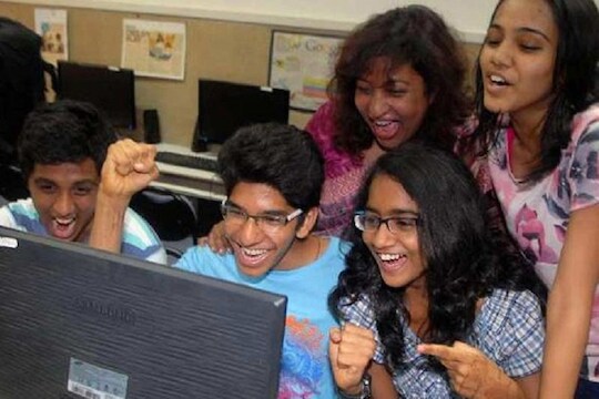 Maharashtra Board SSC Result 2020: दहावीचा निकाल जाहीर, पुन्हा एकदा मुलींची बाजी