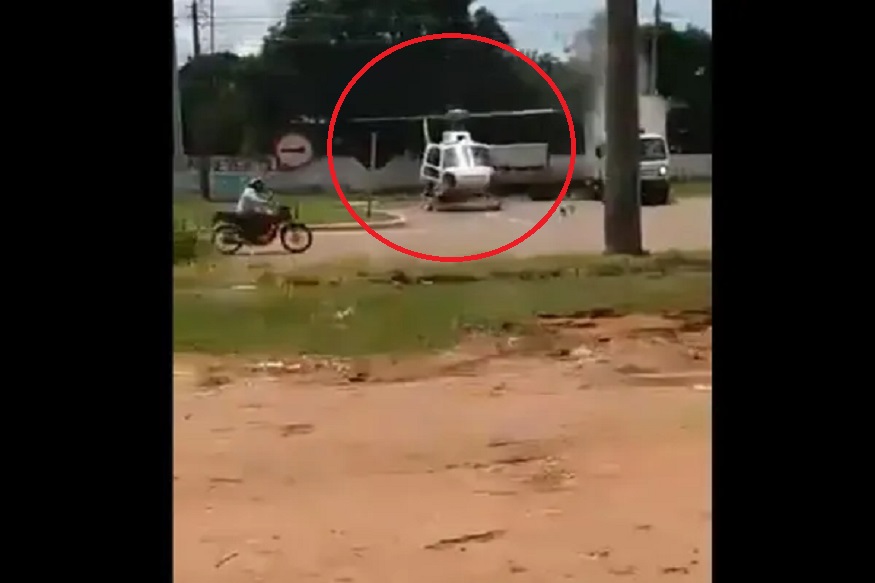 बापरे! हेलिकॉप्टर आणि ट्रक यांच्यात झाली टक्कर? वाचा या VIRAL VIDEO मागचे सत्य