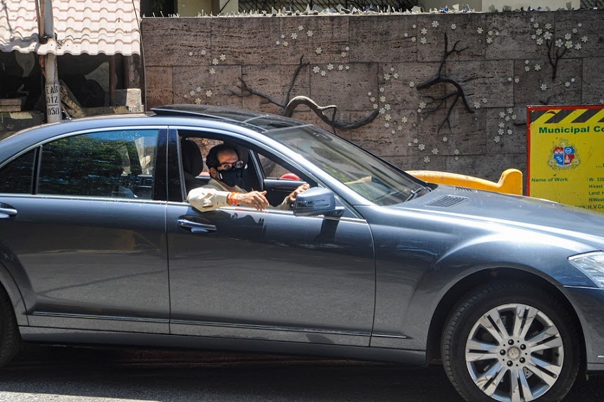 Mumbai: Maharashtra Chief Minister Uddhav Thackeray wearing a mask arrives in his car in wake of coronavirus pandemic, during the nationwide lockdown, at Matoshree in Mumbai, Tuesday, April 7, 2020. (PTI Photo) (PTI07-04-2020_000261B)