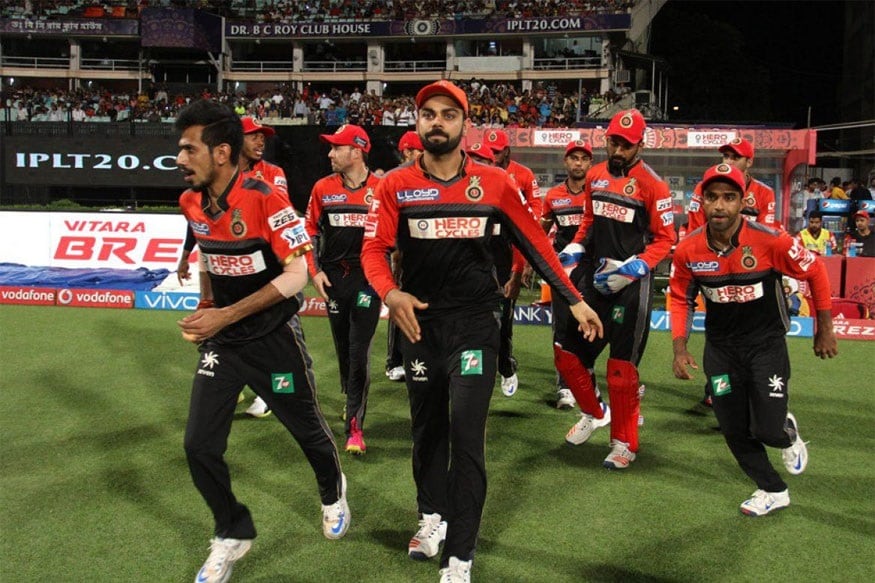 मात्र भारतातील कोरोनाचे संकट आता आणखीनच गडद झाले असल्याने IPL होणार की नाही, अशी शंका उपस्थित करण्यात येत होती. मात्र भारतातील कोरोनाचे संकट आता आणखीनच गडद झाले असल्याने IPL होणार की नाही, अशी शंका उपस्थित करण्यात येत होती.