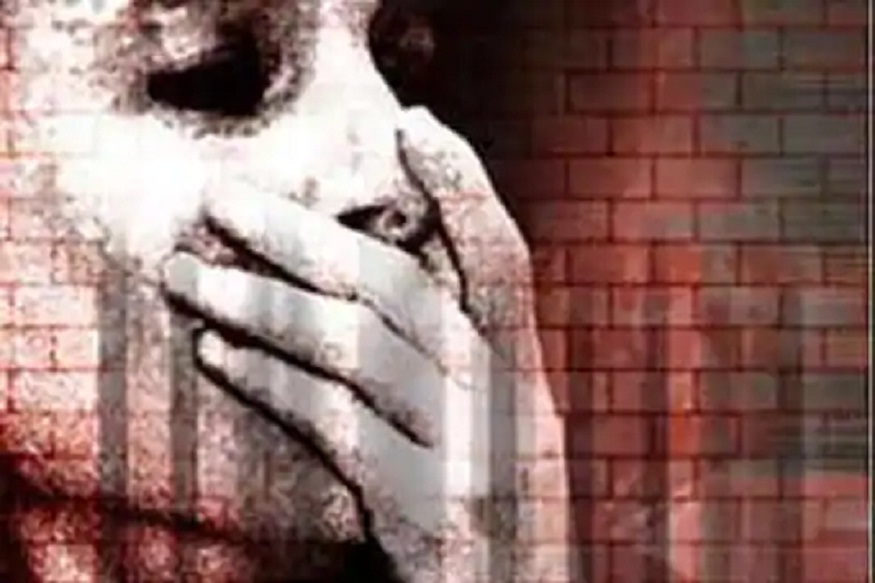 धक्कादायक: पुण्यात COVID केअर सेंटरच्या कर्मचाऱ्यानेच महिलेचा विनभंग केल्याचं उघड