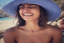 राधिका आपटेचा बोल्ड अंदाज, Beach Vibes देणारा फोटो व्हायरल