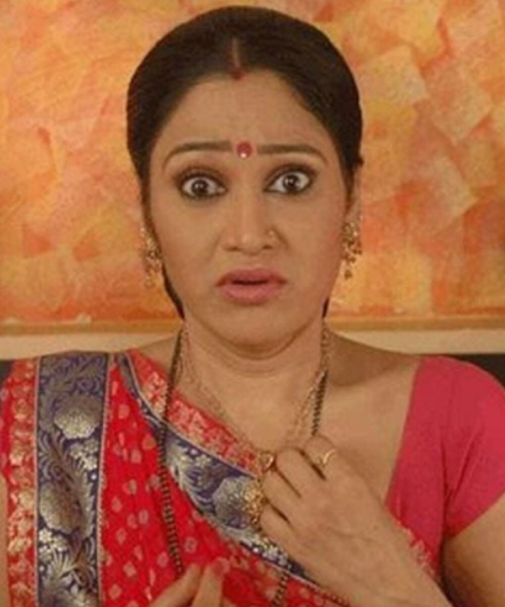 दिशा वकानी दीर्घकाळासाठी 'तारक मेहता...'मध्ये दिसली नाही आहे. यावरून ती गेले अनेक महिने चर्चेत आहे. ती या मालिकेत दिसली नसली तरी दयाबेन म्हणून असलेली तिची प्रसिद्धी आजही तेवढीच आहे. (फोटो सौजन्य- @dishavakanioffcal/Instagram) दिशा वकानी दीर्घकाळासाठी 'तारक मेहता...'मध्ये दिसली नाही आहे. यावरून ती गेले अनेक महिने चर्चेत आहे. ती या मालिकेत दिसली नसली तरी दयाबेन म्हणून असलेली तिची प्रसिद्धी आजही तेवढीच आहे. (फोटो सौजन्य- @dishavakanioffcal/Instagram)