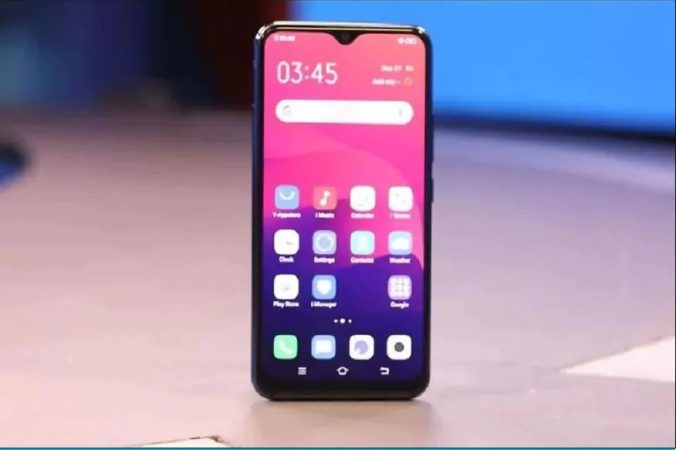 Redmi Note 8- रेडमी नोट 8 ची किंमत 9,999 रुपये आहे. रेडमी नोट 8 मध्ये 6.39 इंचाचा फुल-एचडी डिस्प्ले आहे. शाओमीच्या बजेट फोनची सर्वात खास बाब म्हणजे त्याचा 48 मेगापिक्सलचा क्वाड कॅमेरा. रेडमी नोट 8 मध्ये चार रियर कॅमेरे आहेत. यात 48-मेगापिक्सलचा प्राथमिक कॅमेरा, 8-मेगापिक्सलचा वाइड-एंगल आणि दोन 2-मेगापिक्सेल सेन्सर आहेत. फ्रंट कॅमेरा म्हणून यात 13 मेगापिक्सलचा सेल्फी कॅमेरा आहे. Redmi Note 8- रेडमी नोट 8 ची किंमत 9,999 रुपये आहे. रेडमी नोट 8 मध्ये 6.39 इंचाचा फुल-एचडी डिस्प्ले आहे. शाओमीच्या बजेट फोनची सर्वात खास बाब म्हणजे त्याचा 48 मेगापिक्सलचा क्वाड कॅमेरा. रेडमी नोट 8 मध्ये चार रियर कॅमेरे आहेत. यात 48-मेगापिक्सलचा प्राथमिक कॅमेरा, 8-मेगापिक्सलचा वाइड-एंगल आणि दोन 2-मेगापिक्सेल सेन्सर आहेत. फ्रंट कॅमेरा म्हणून यात 13 मेगापिक्सलचा सेल्फी कॅमेरा आहे.