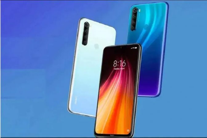 Vivo U10-हा स्मार्टफोन 9,990 रुपयांमध्ये उपलब्ध आहे. एचडी + आयपीएस 6.35 चा टचस्क्रीन डिस्प्ले आहे. कॅमेर्याविषयी सांगायचे झाले तर ट्रिपल रियर कॅमेरा सेटअप व्हिवो यू 10 मध्ये देण्यात आला आहे. यात 13 मेगापिक्सलचा सेन्सर, 8 मेगापिक्सल वाइड अँगल लेन्स आणि एफ / 2.4 अपर्चर असलेले 2-मेगापिक्सलचे पोर्ट्रेट शॉट्स आहेत. 8 मेगापिक्सलचा सेल्फी कॅमेरा आहे. Vivo U10 मध्ये 5000mAh ची बॅटरी देण्यात आली आहे. Vivo U10-हा स्मार्टफोन 9,990 रुपयांमध्ये उपलब्ध आहे. एचडी + आयपीएस 6.35 चा टचस्क्रीन डिस्प्ले आहे. कॅमेर्याविषयी सांगायचे झाले तर ट्रिपल रियर कॅमेरा सेटअप व्हिवो यू 10 मध्ये देण्यात आला आहे. यात 13 मेगापिक्सलचा सेन्सर, 8 मेगापिक्सल वाइड अँगल लेन्स आणि एफ / 2.4 अपर्चर असलेले 2-मेगापिक्सलचे पोर्ट्रेट शॉट्स आहेत. 8 मेगापिक्सलचा सेल्फी कॅमेरा आहे. Vivo U10 मध्ये 5000mAh ची बॅटरी देण्यात आली आहे.