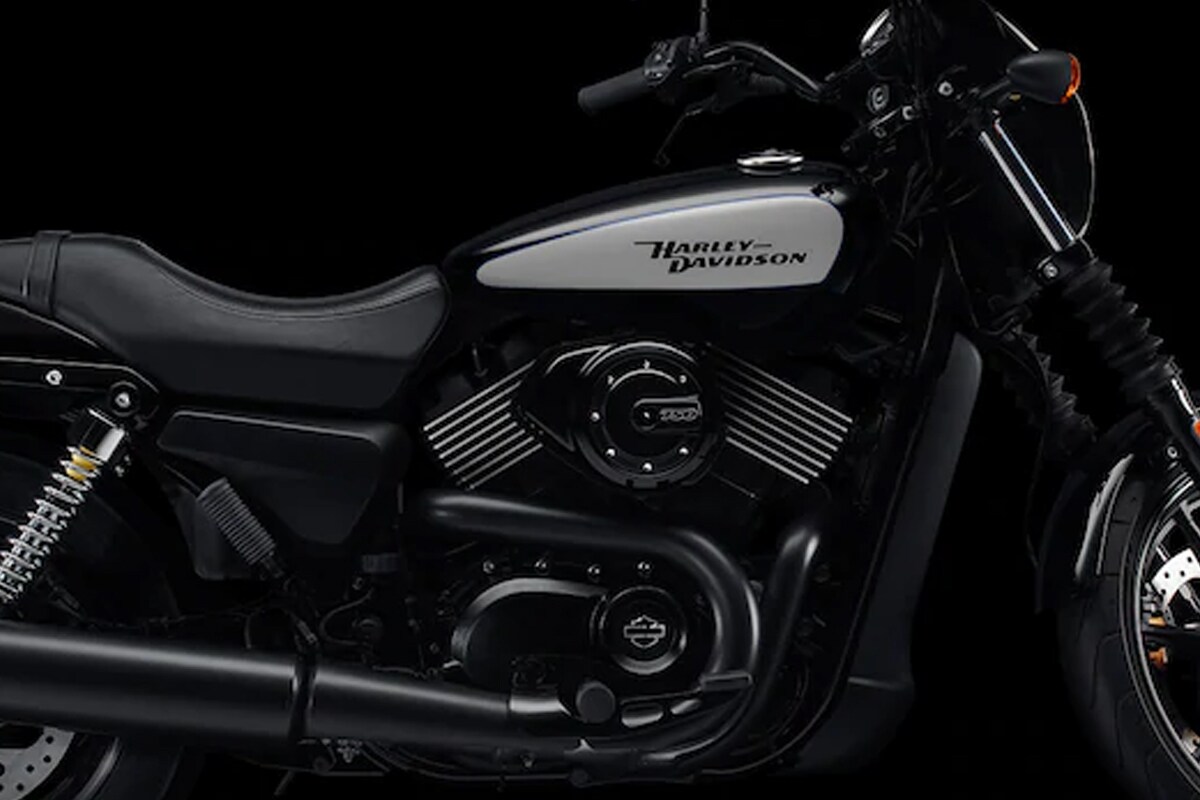 स्ट्रीट 750 लिमिटेड एडिशनमध्ये 749 cc लिक्विड-कूल्ड इंजिन दिले आहे. यात 3750 rpm वर 60 Nm पीक टॉर्क जेनरेट होतो. यात 6-स्पीड गियरबॉक्स दिला आहे. स्ट्रीट 750 लिमिटेड एडिशनमध्ये 749 cc लिक्विड-कूल्ड इंजिन दिले आहे. यात 3750 rpm वर 60 Nm पीक टॉर्क जेनरेट होतो. यात 6-स्पीड गियरबॉक्स दिला आहे.