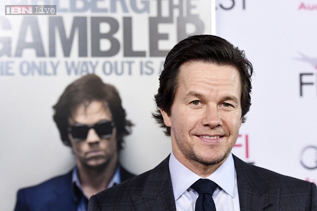 तिसऱ्या क्रमांकावर असणाऱ्या मार्क वालबर्ग (Mark Wahlberg) ची यावर्षातील कमाई 58 मिलियन डॉलर आहे. तिसऱ्या क्रमांकावर असणाऱ्या मार्क वालबर्ग (Mark Wahlberg) ची यावर्षातील कमाई 58 मिलियन डॉलर आहे.