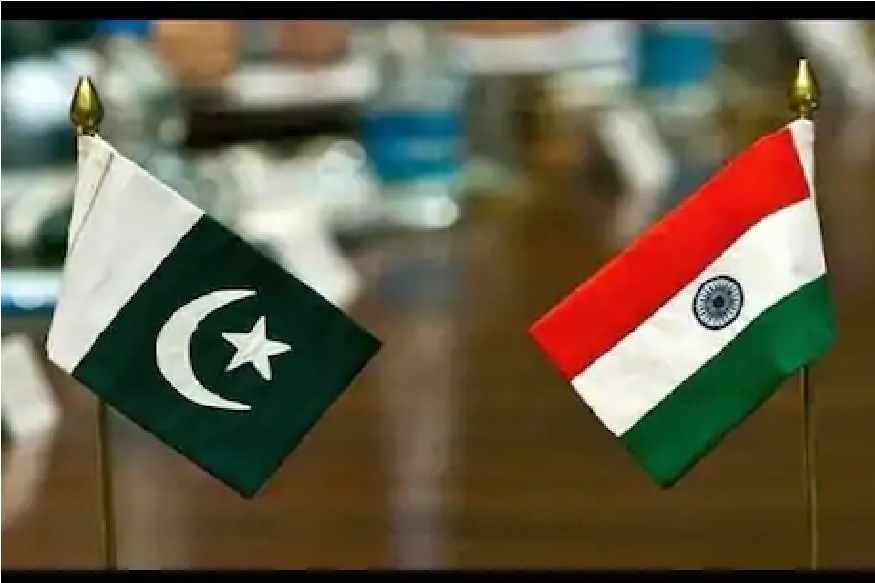 BREAKING: पाकिस्तानी न्यूज चॅनल हादरलं, अचानक LIVE फडकला भारताचा झेंडा