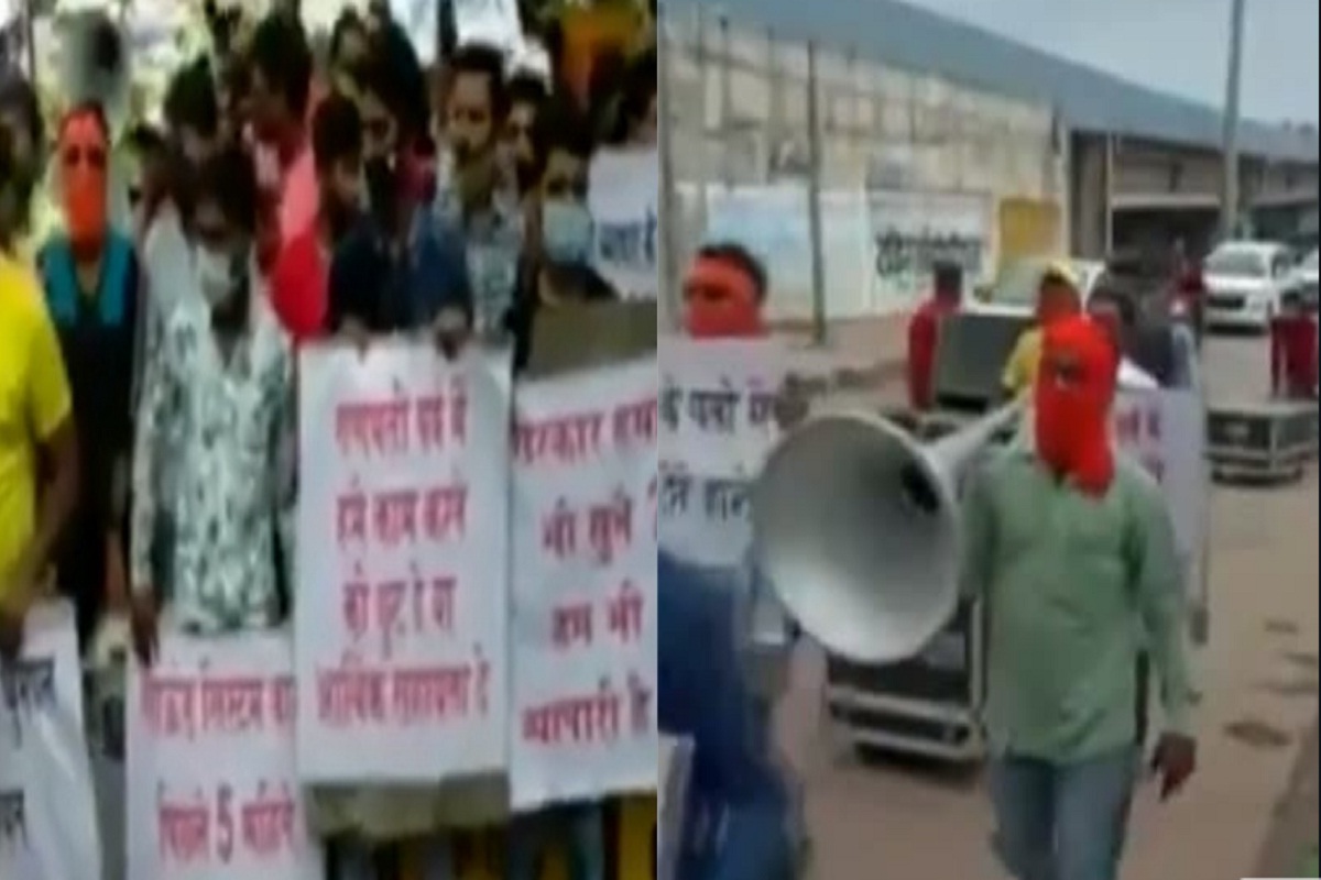 आता बस्स झालं, DJ सुरु करण्याची परवानगी द्या; बँडवाल्यांनी वाजतगाजत काढला मोर्चा!