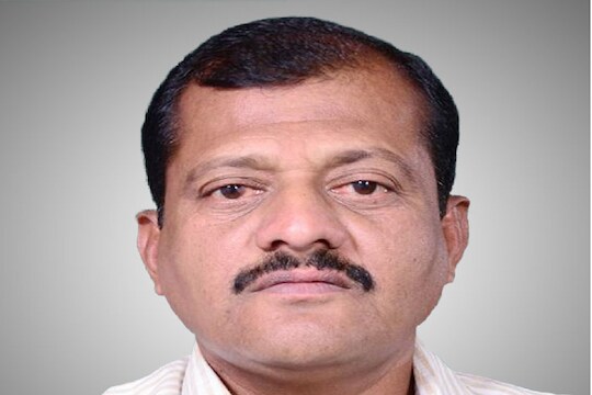 राष्ट्रवादीवर आरोप करत शिवसेनेच्या खासदाराचा राजीनामा, उद्धव ठाकरेंना पाठवलं पत्र