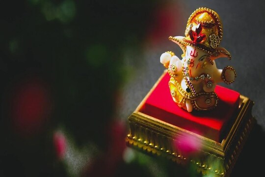 मुंबईत आज दीड दिवसांच्या बाप्पाला निरोप, विसर्जनाआधी वाचा 'या' नव्या अटी
