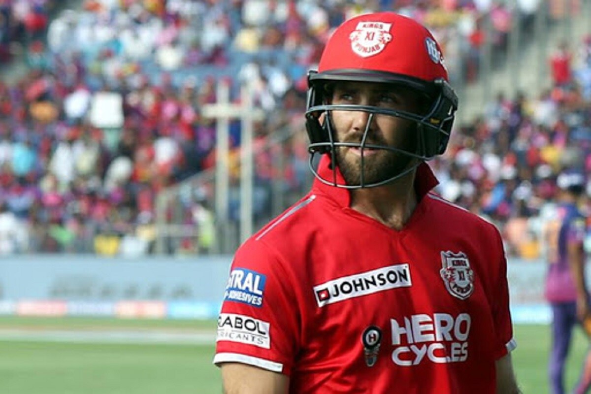 युएइमध्ये ऑस्ट्रेलियाचा स्टार खेळाडू ग्लेन मॅक्सवेलचा रेकॉर्ड चांगला आहे. 2014मध्ये किंग्ज इलेव्हन पंजाब संघाकडून खेळताना मॅक्सवेलनं तुफान फलंदाज केली होती. युएइमध्ये ऑस्ट्रेलियाचा स्टार खेळाडू ग्लेन मॅक्सवेलचा रेकॉर्ड चांगला आहे. 2014मध्ये किंग्ज इलेव्हन पंजाब संघाकडून खेळताना मॅक्सवेलनं तुफान फलंदाज केली होती.