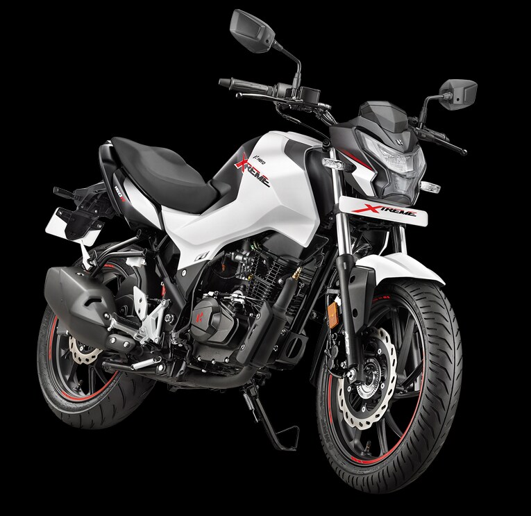 नव्या XTreme 160R ची किंमत ही 1 ते 1.03 लाख इतकी ठेवण्यात आली आहे. 1 लाखाच्या किंमतीत तुम्हाला बेसिक मॉडेल मिळेल, ज्यात डिस्क ब्रेक नसणार आहे. नव्या XTreme 160R ची किंमत ही 1 ते 1.03 लाख इतकी ठेवण्यात आली आहे. 1 लाखाच्या किंमतीत तुम्हाला बेसिक मॉडेल मिळेल, ज्यात डिस्क ब्रेक नसणार आहे.