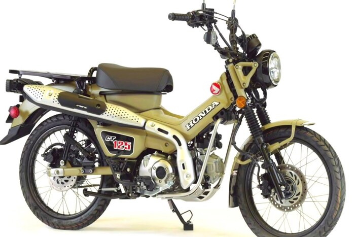  भारतीय बाजारपेठ आणि रस्ते पाहता Honda (होंडा) ने CT125 साठी हालचाल सुरू केली आहे. या मोपेडसाठी पेटेंट मिळवण्यास अर्ज दाखल केला. परंतु, या मोपेडची माहिती लिक झाली आहे. या वर्षी मार्च महिन्यात कंपनीने अर्ज भरला आहे. Honda CT125 Hunter Cub (होंडा CT125 हंटर कब) असं या मोपेडचे नाव आहे. 