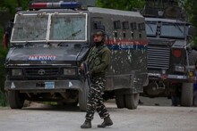 BREAKING: पुलवामामध्ये चकमक: एका जवानाला वीरमरण तर अतिरेक्याचा खात्मा