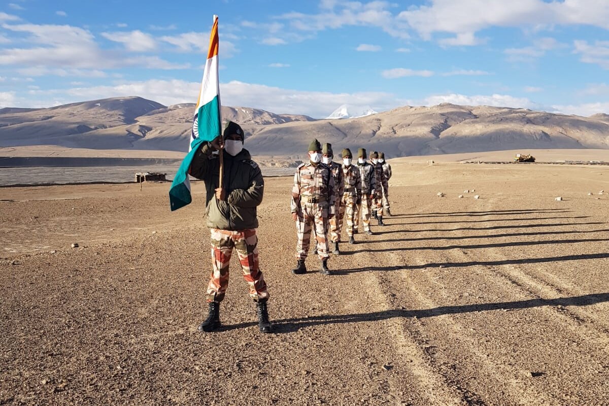 आज आपल्या देशाचा 74 व्या स्वातंत्र्यदिन. कोरोनाच्या संकटाशी सामना करत यंदाचा स्वातंत्र्य दिन सोहळा साजरा केला जात आहे. आज आपल्या देशाचा 74 व्या स्वातंत्र्यदिन. कोरोनाच्या संकटाशी सामना करत यंदाचा स्वातंत्र्य दिन सोहळा साजरा केला जात आहे.