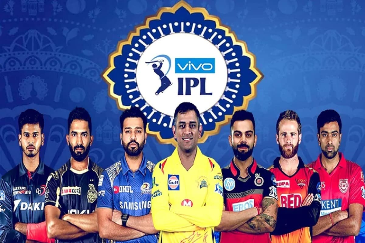 याआधी 2014 मध्ये आयपीएलचे निम्मे सामने युएईमध्येच घेण्यात आले होते आणि भारतीय चाहत्यांनी त्याचा प्रचंड आनंद लुटला होता. युएईमध्ये आयपीएल येऊ शकेल अशी बातमी येताच तेथील क्रिकेट असोसिएशनने तयारी सुरू केली. याआधी 2014 मध्ये आयपीएलचे निम्मे सामने युएईमध्येच घेण्यात आले होते आणि भारतीय चाहत्यांनी त्याचा प्रचंड आनंद लुटला होता. युएईमध्ये आयपीएल येऊ शकेल अशी बातमी येताच तेथील क्रिकेट असोसिएशनने तयारी सुरू केली.