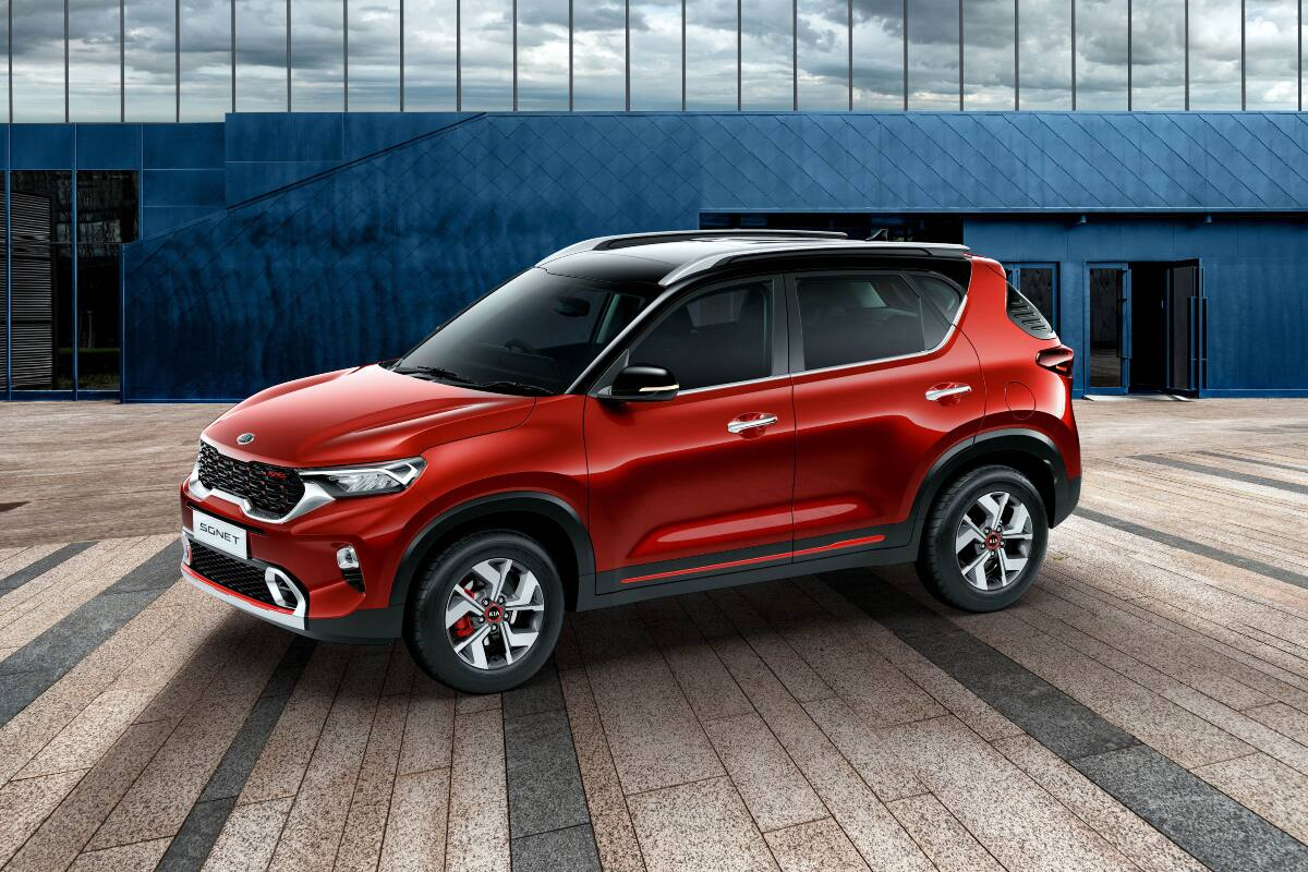 अखेर Kia Sonet ची किंमत जाहीर, कार पेक्षाही ठरली सर्वात स्वस्त SUV !