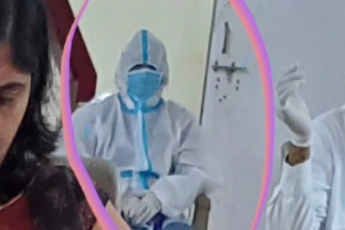 उमेदवारासाठी कायपण! कोविड सेंटरमधून PPE कीट घालून मनसेची महिला सदस्य आली मतदानाला अन्...