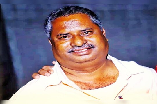 पंढरपूर पोलिस दलात कोरोनाचा पहिला बळी, मुलीचं लग्न न बघताच पोलिस वडिलांचा मृत्यू