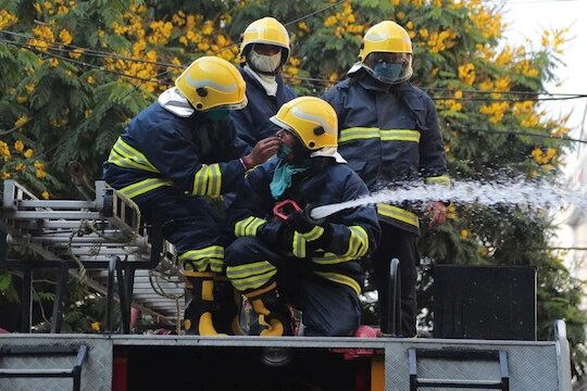 6 कोटींसाठी मुंबईकरांचा जीव घातला धोक्यात, अग्निशमन दलातील 121 महत्वाची पदं रद्द