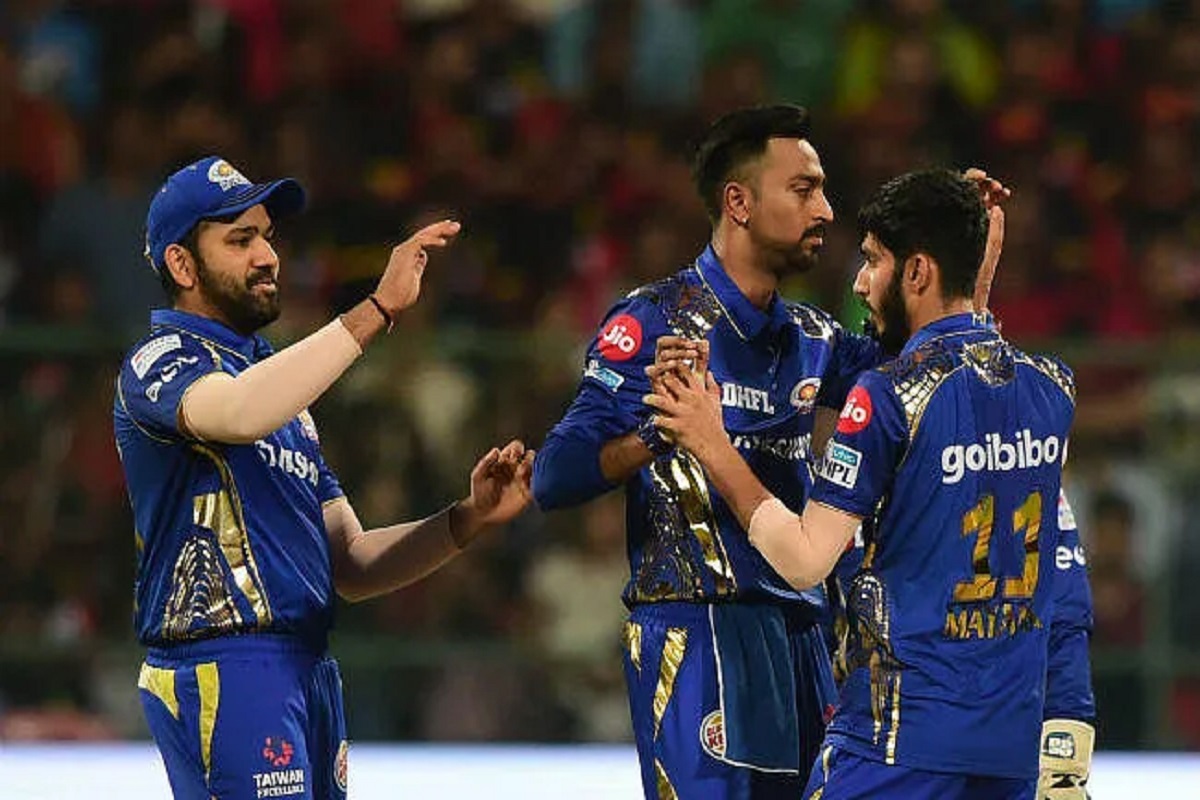 मात्र आयपीएलमधील सर्वात यशस्वी संघ असलेल्या मुंबई संघाने युएइमध्ये एकही सामना जिंकला नव्हता. मुंबई इंडियन्स संघाने पाच पैकी पाचही सामने गमावले होते.