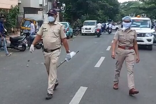 विवाहित तरुणाने एकतर्फी प्रेमातून महिलेवर केले वार, पिंपरी चिंचवडमध्ये रस्त्यावरच खुनाचा थरार
