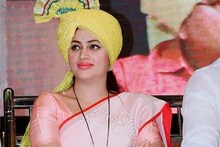 नवनीत राणा लढल्या आणि जिंकल्या, हॉस्पिटलमधून मिळाला डिस्चार्ज