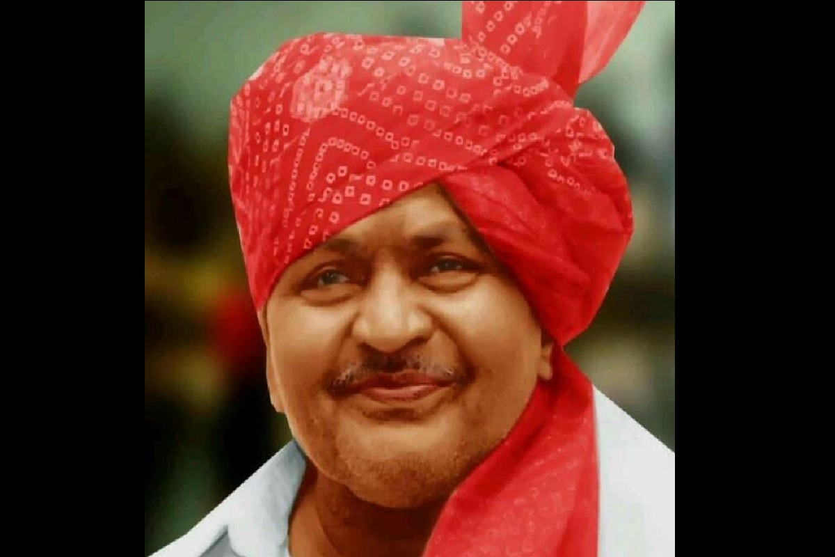 मोहिते-पाटीलांच्या राजकारणाला पहिल्यांदा विरोध करणाऱ्या चरणुकाका यांचं निधन