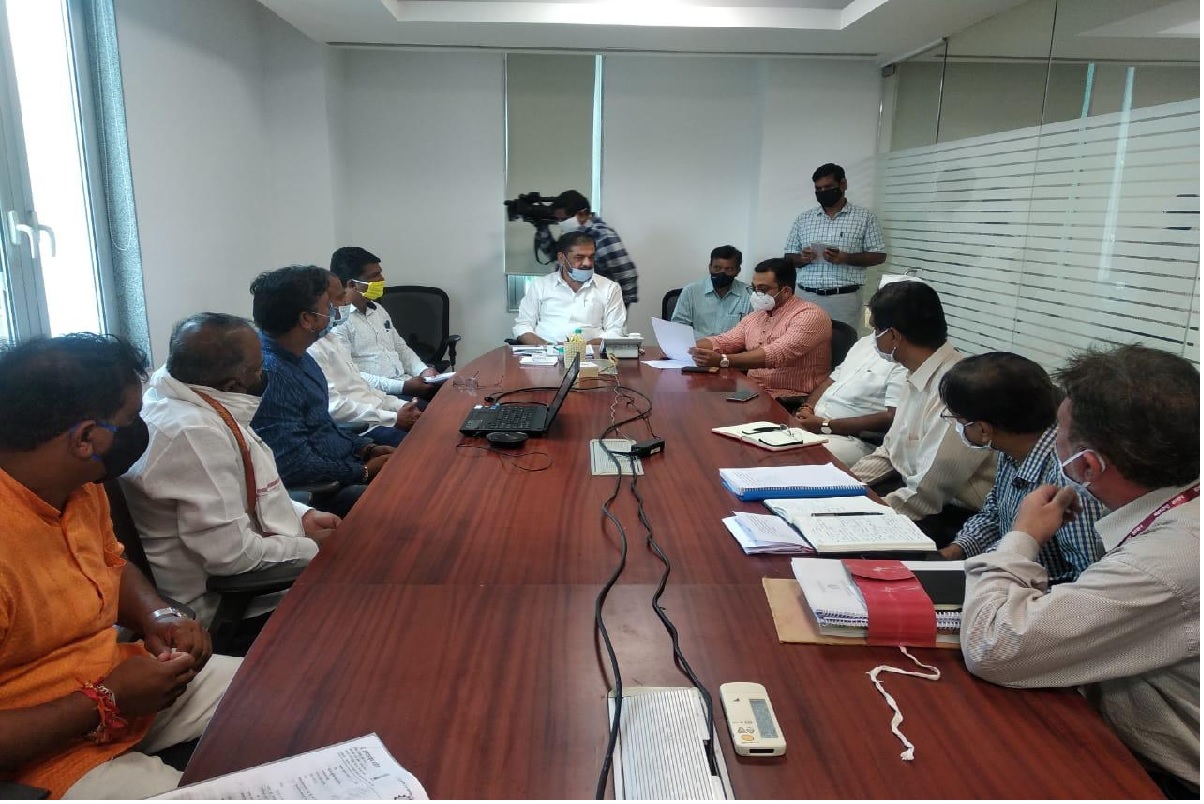 बैलगाडा शर्यतबंदी उठण्यावर महत्त्वाची बैठक, काय म्हणाले अमोल कोल्हे