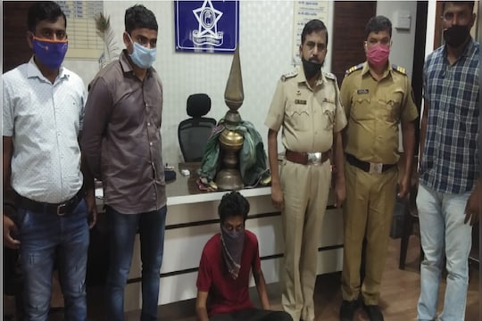 पुण्यात धक्कादायक प्रकार, रेणुकामाता मंदिराचा कळस गेला चोरीला
