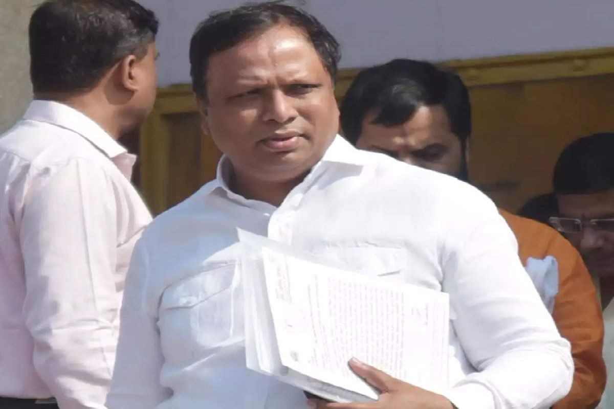 '...तोंडावर पडून दाखवले', सुप्रीम कोर्टाच्या निर्णयावर आशिष शेलारांची ठाकरे सरकारवर बोचरी टीका