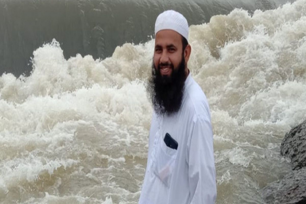 पोलिसांची नजर चुकवून नदीवर येणं जीवावर बेतलं, नदीत बुडून पर्यटकाचा मृत्यू