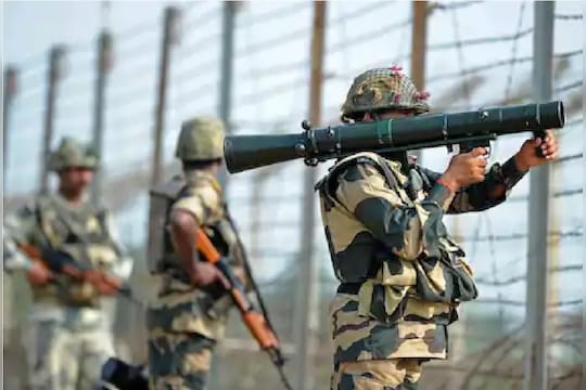 कोरोनाच्या संकटातही या राज्यात सुरू होती पाकिस्तानी घुसखोरी, BSF ने केलं ठार