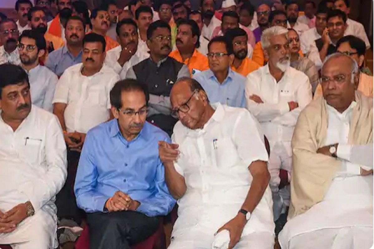 उद्धव ठाकरेंची डोकेदुखी वाढणार, सरकारविरोधात होणार मराठ्यांचा एल्गार