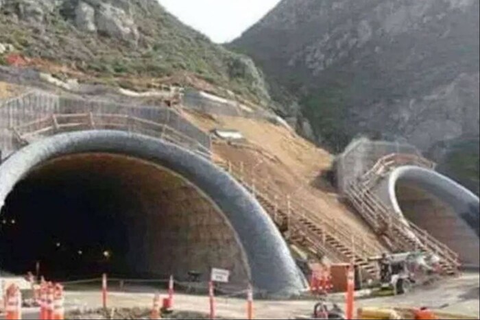 Rohtang tunnel, Rohtang tunnel inauguration, Rohtang tunnel features, Rohtang tunnel connectivity, Rohtang tunnel project, रोहतांग सुरंग उद्घाटन, रोहतांग सुरंग की लंबाई, रोहतांग सुरंग परियोजना, अटल सुरंग की लंबाई, रोहतांग सुरंग का नया नाम