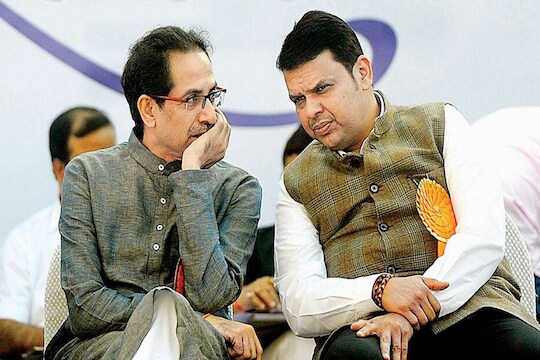 मराठा आरक्षणाबाबत देवेंद्र फडणवीस यांच्याशी काय झालं बोलणं? उद्धव ठाकरेंनी केलं स्पष्ट