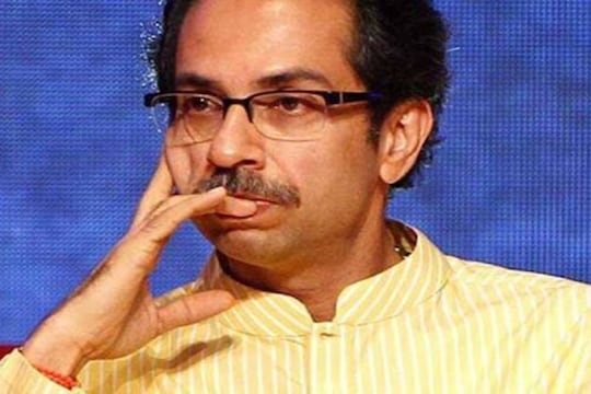 मुख्यमंत्र्यांना खरमरीत पत्र! महिला अत्याचारांबाबत देशात पहिल्या क्रमाकांवर महाराष्ट्र