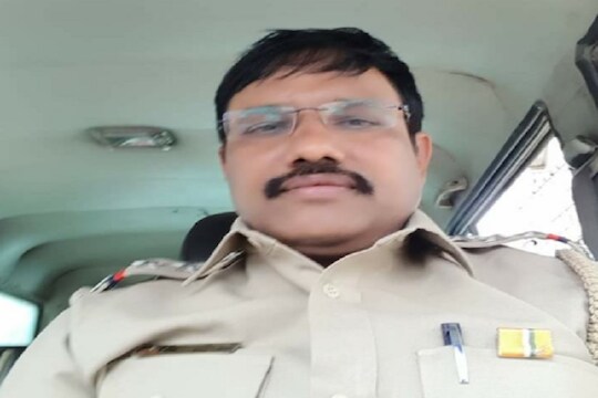 अहमदनगरमध्ये 26 वर्षीय तरुणीवर बलात्कार, पोलीस निरीक्षकाविरोधात गुन्हा दाखल