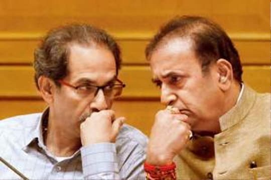 राज्याचे गृहमंत्री वाचाळवीर... भाजप नेते अतुल भातखळकर यांची जहरी टीका