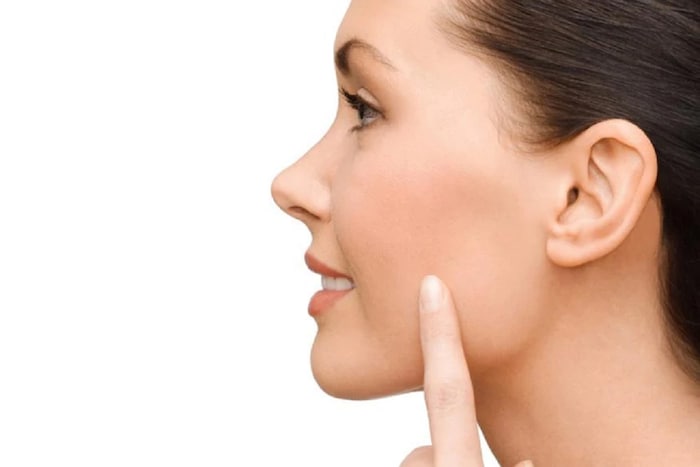 चेहऱ्यावरील छिद्रं बंद करण्यासाठी फेस मास्कचा वापर करा. पपईचा मास्क वापरा.