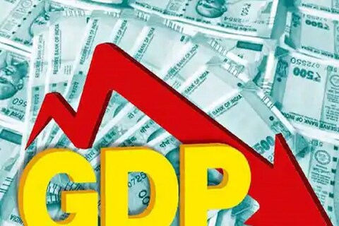 ल्या आठवड्यात जागतिक बँकेने असे म्हटले होते की या आर्थिक वर्षात भारताचा GDP 9.6 टक्क्यांनी कमी होईल.