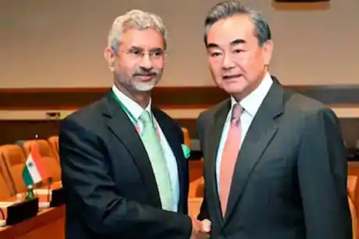 India China Faceoff: LAC वर तणाव कमी करण्यासाठी भारत-चीनमध्ये 5 मुद्द्यांवर झाली सहमती