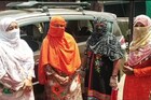 मृत्यू झाल्यानंतर महिलेला अंत्यसंस्कारासाठी स्मशानात नेल्यानंतर विचित्र प्रकार
