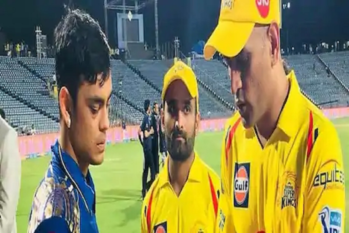 IPL 2020: वय 25, सामने फक्त 10! तरी 'या' गोलंदाजाचा धोनी झाला फॅन, IPLमध्ये करणार पदार्पण