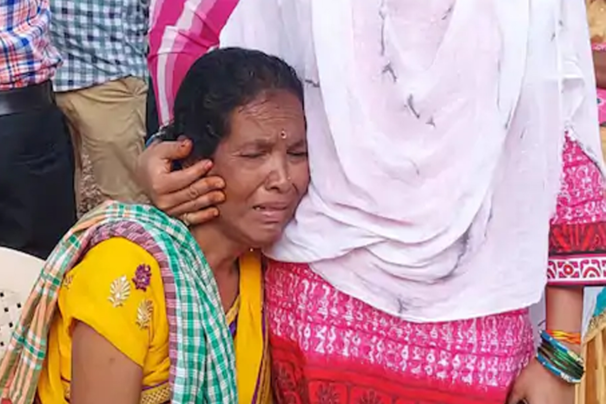 जनअदालत भरवून माओवाद्यांनी केले धक्कादायक कृत्य, पोलीस दल हादरले